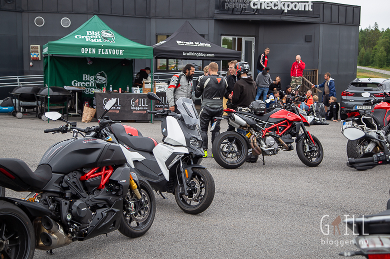 Desmocenter bmw ducati IMG 7923