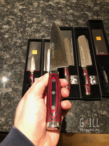 Yaxell kniv 2